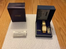 Orologio Uomo Quarzo Rettangolare Tono Oro NOS Vintage Citizen 7070. Non funzionante.