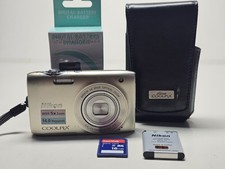 Nikon COOLPIX S3100 Digital Camera 14.0 MP 5x Optical Zoom Case  Charger Bundle