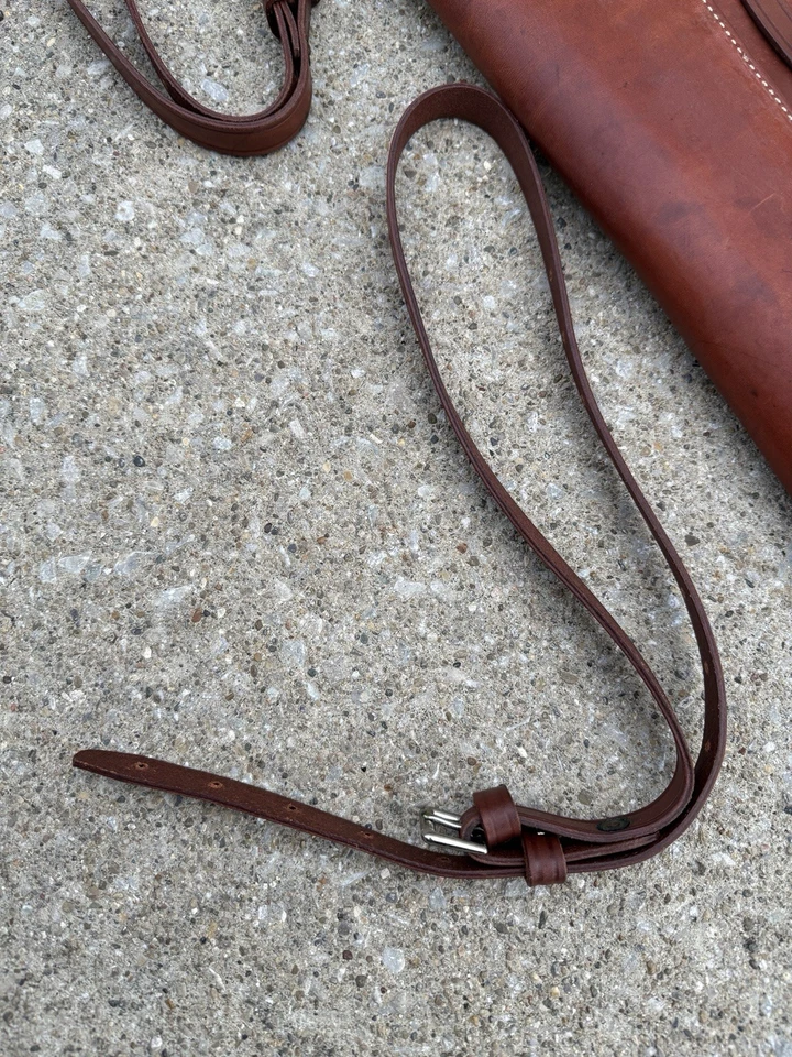 Carabina de rifle de cuero vaina guía engranaje funda silla de montar paseo a caballo caza ATV Foto 2 de 4