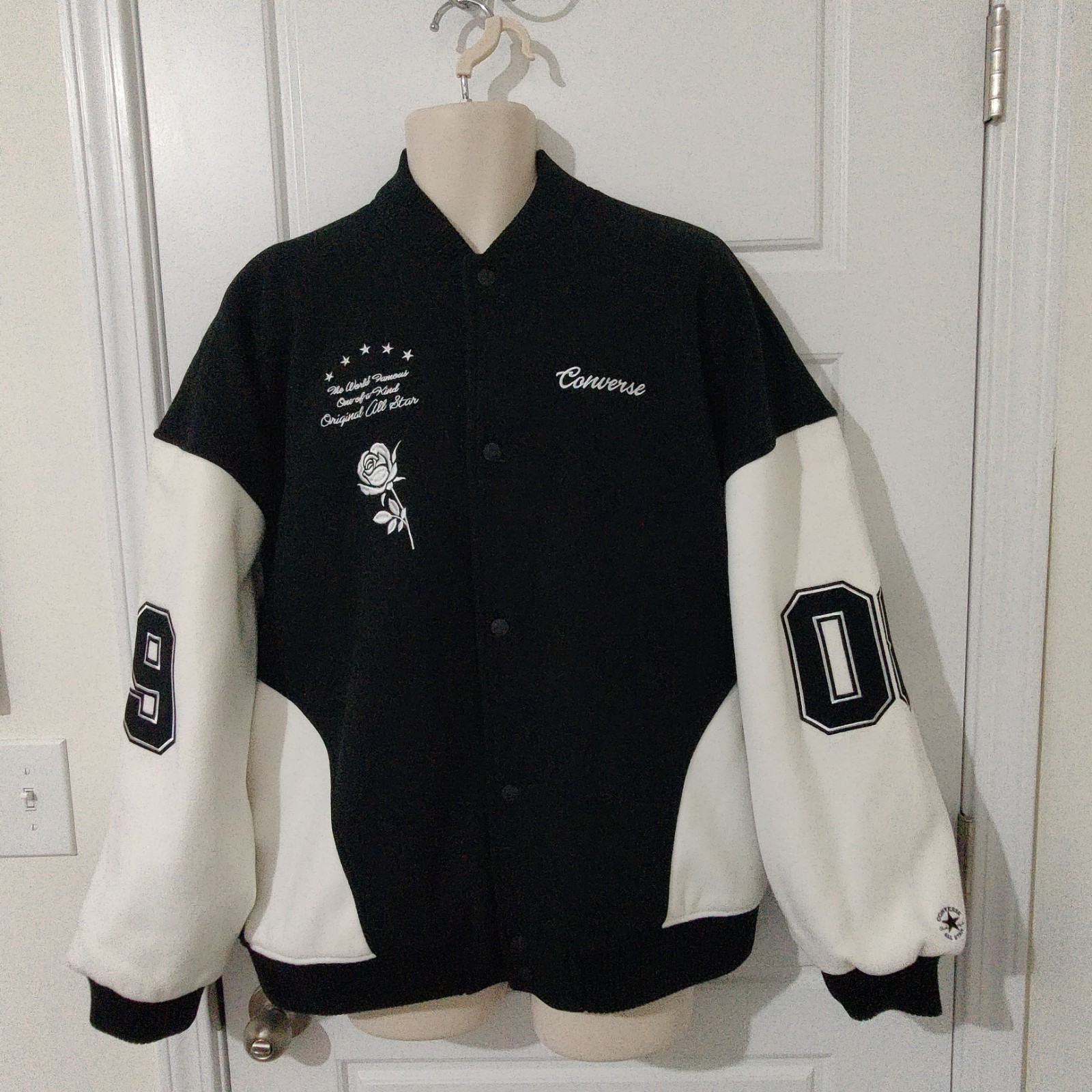 Picture 1 of 8