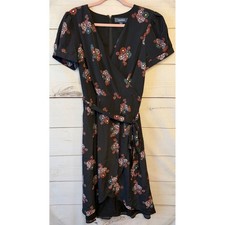 ModCloth Black Floral Faux Wrap Dress V-Neck Short Sleeve Size L Chrysanthemum