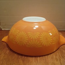 Vintage Pyrex Daisy Cinderella Nesting Mixing Bowl Set 441 442 443 444 — listing 5