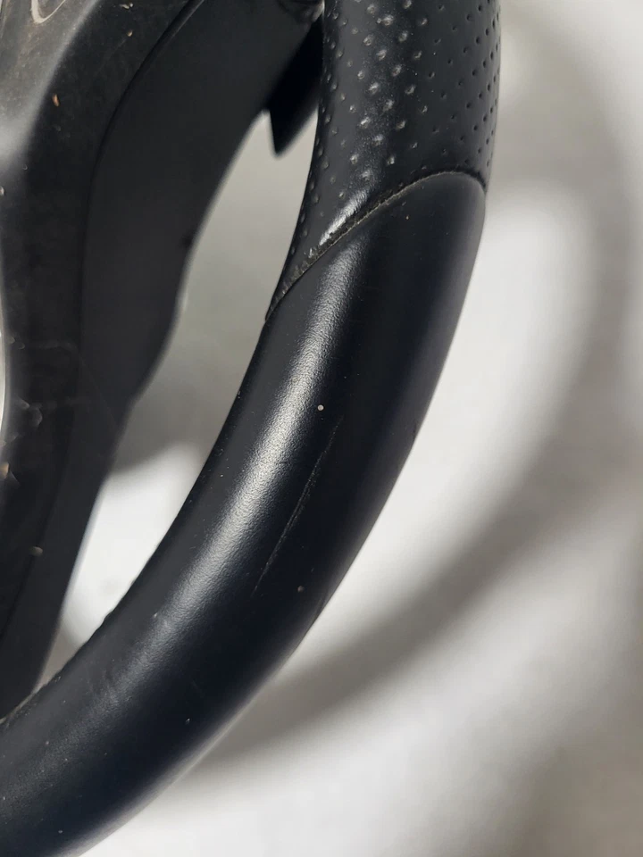 15-18 MERCEDES BENZ C300 VOLANTE OEM# A 000 460 18 03 9E38 Foto 4 de 4