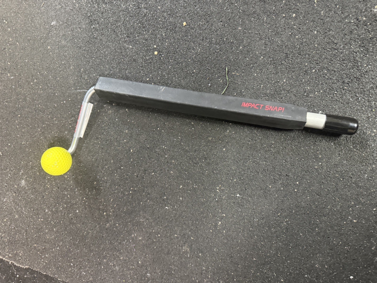IMPACT SNAP Golf Swing Trainer Aid w/clubhead attachment  Ri