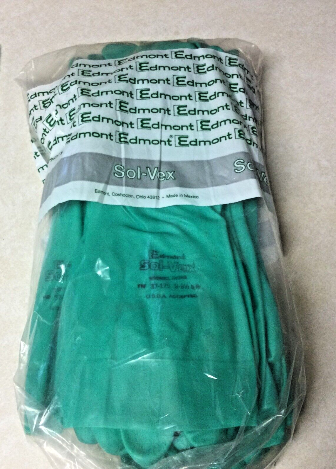 12 Pair Edmont Sol-Vex Food Handling Pharmaceutical Gloves Sz 9-9-1/2 #37-175