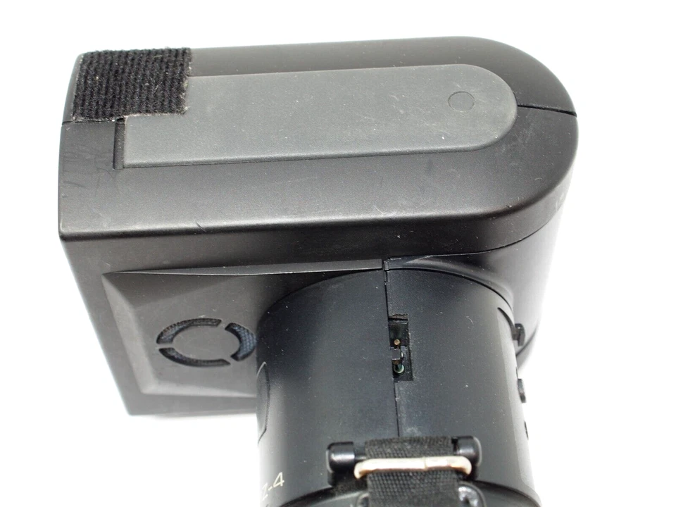 Metz 70 MZ-4 Bounce/Swivel Hammer Head Flash - Image 4 of 4