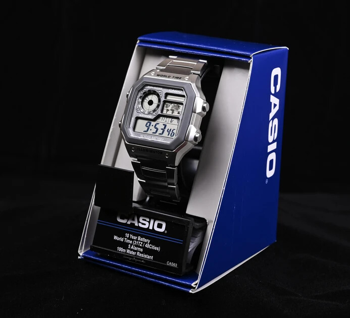 腕時計　CASIO AE-1200WHD-7AVCF　 s-l1200.jpg