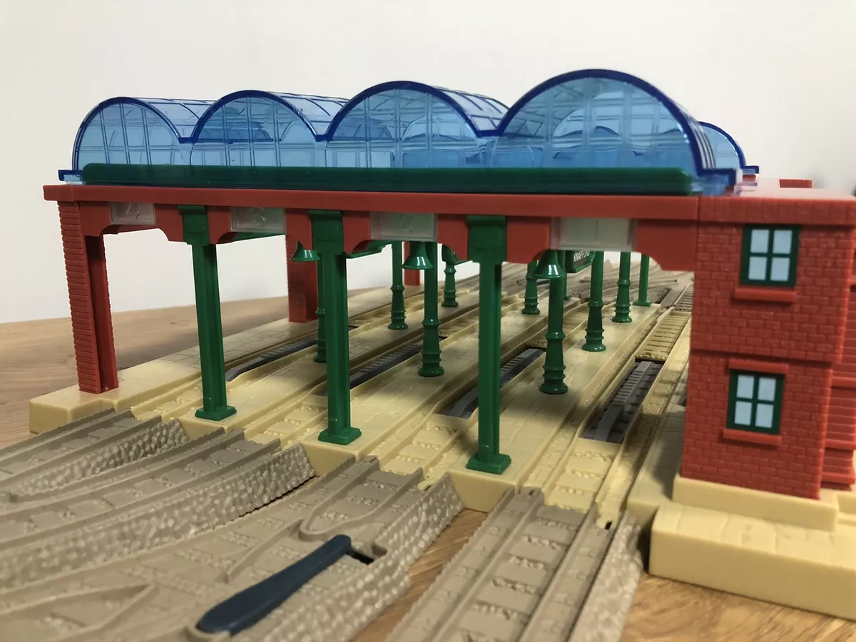 Thomas & friends knapford station sales