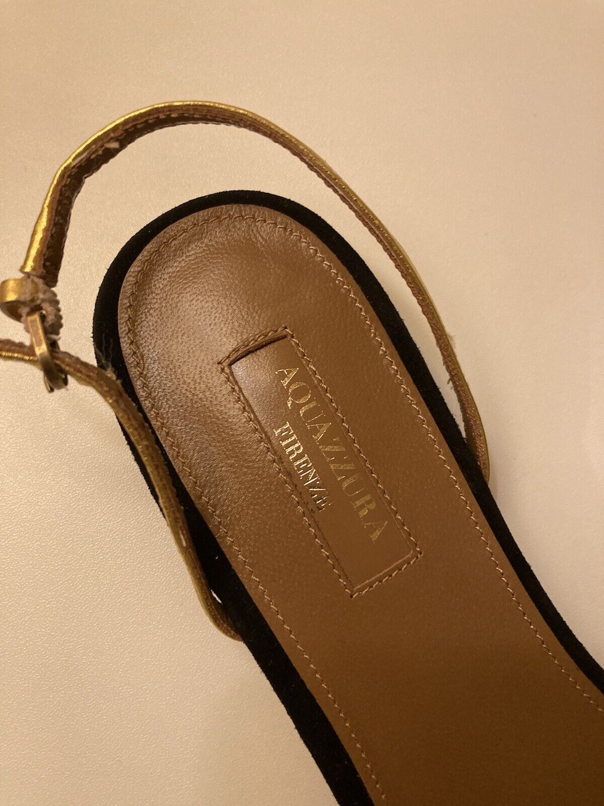 Picture 5 of 19