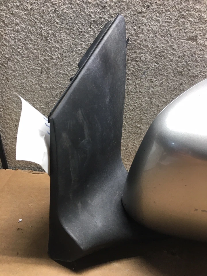 2005 2006 2007 2008 2009 2010 Honda Odyssey Left Side Power Mirror OEM #1615 - Image 2 of 4