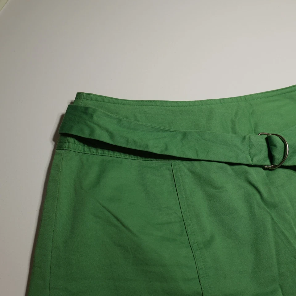 Falda corta St. John's Bay para mujer 10 mezcla de algodón flexible verde con cinturón cremallera lateral Y2K Foto 2 de 4