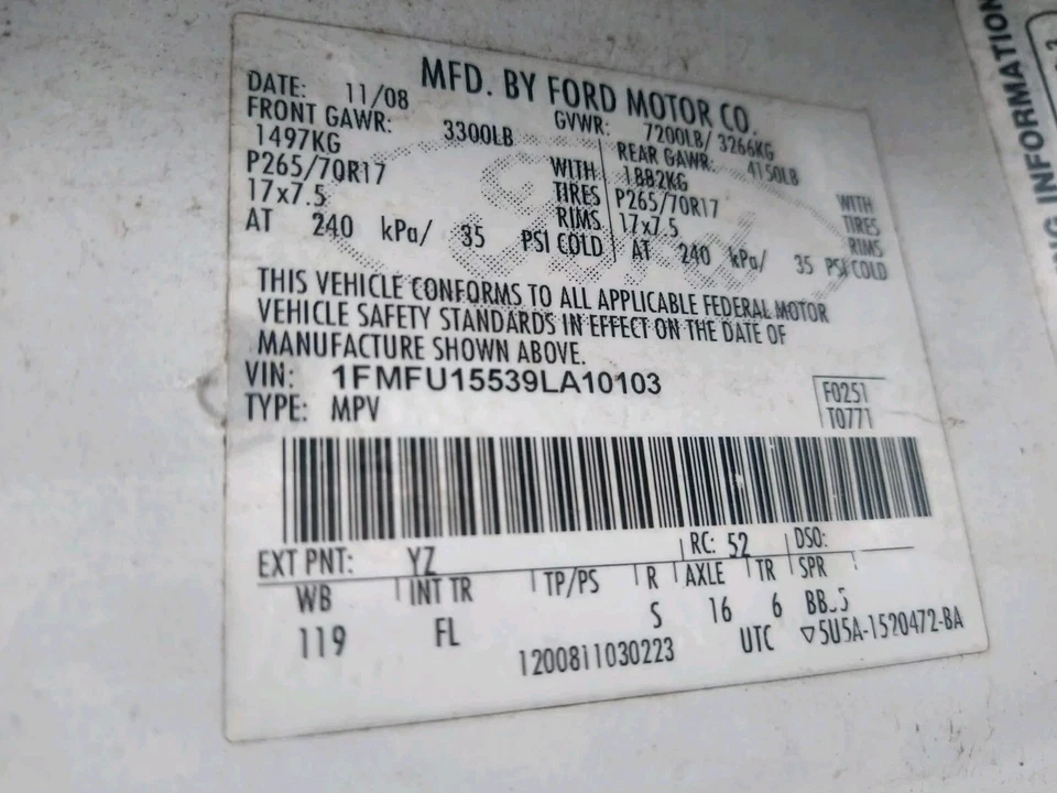 Ford Expedition 2009 cinturón de seguridad del pasajero delantero hebilla interior moldura color FL. Foto 2 de 4