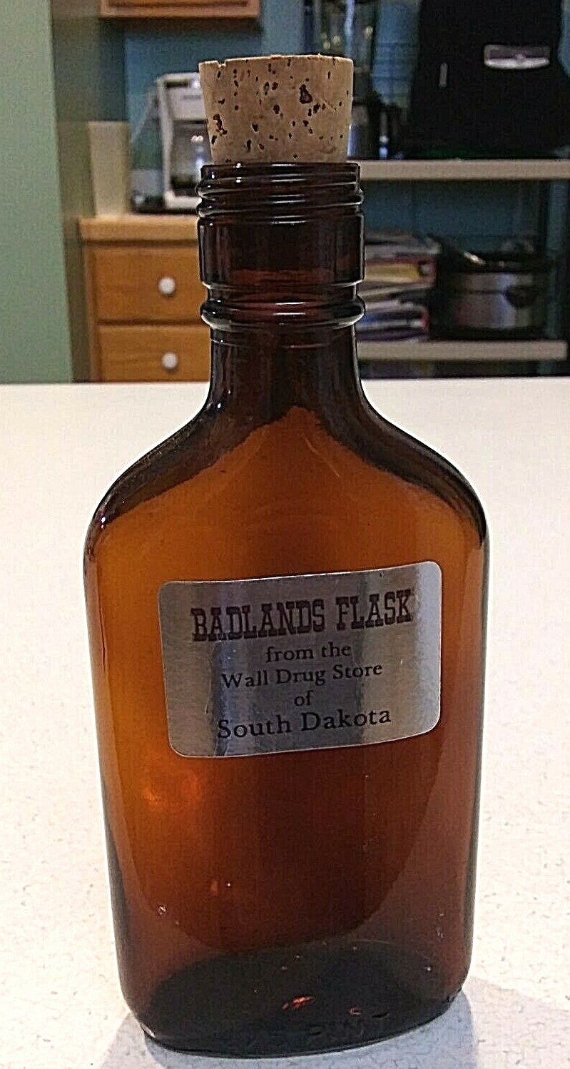 BADLANDS FLASK WALL DRUG STORE (South Dakota) PHARMACY GIFT BOTTLE