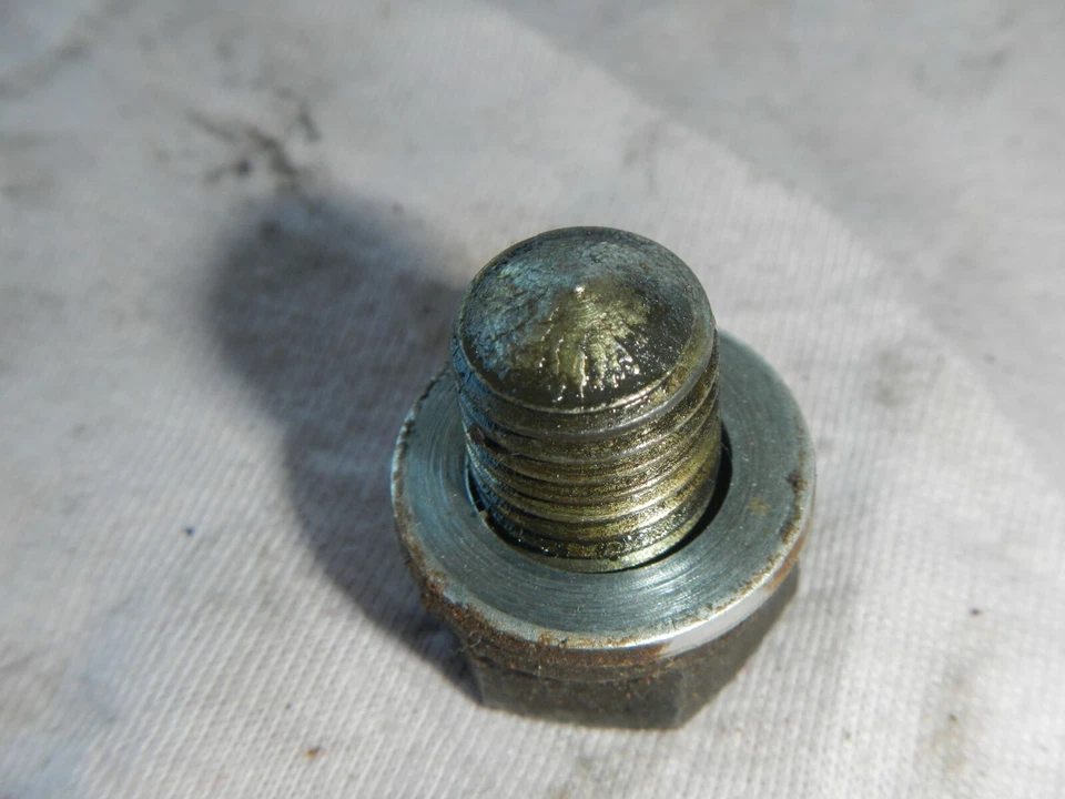 Oil drian plug bolt 1973 1974 1975 Honda ST90 ST 90 - Image 3 of 4