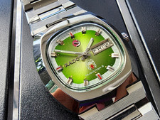 VINTAGE RADO MUSKETEER III AUTOMATIC DAY DATE GENTS GREEN Dial Rare Nice Rare.