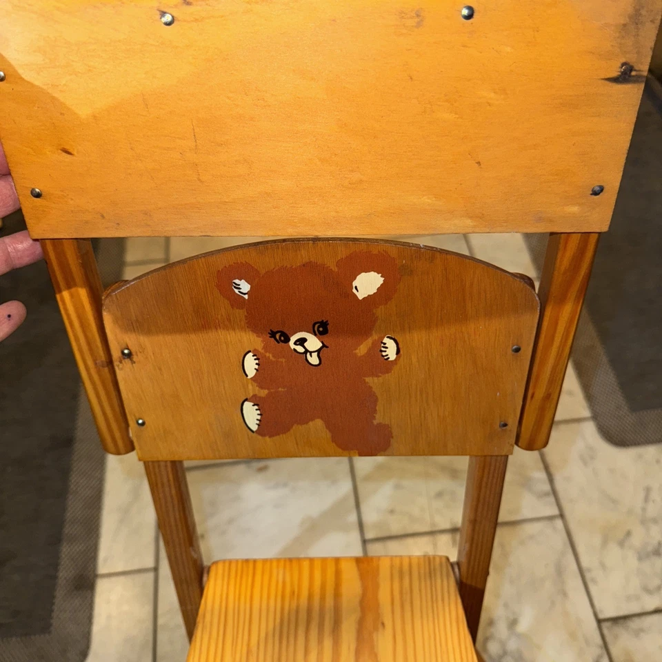 Antiguo Cass Toys años 50 muñeca de madera silla alta bandeja elevadora oso.  Foto 4 de 4