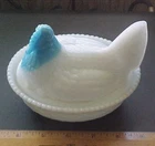 Rare & Vintage 5 1/2" White Milk Glass w/ Blue Head Westmoreland Hen On Nest
