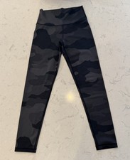 Aerie Offline Women s Black Camouflage Leggings Size M