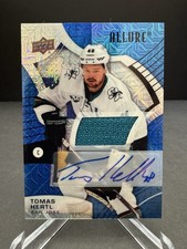 2021-22 Upper Deck Allure Tomas Hertl Blue Line Auto Jersey 07/25