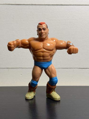 WWF Hasbro Tatanka Series 6 WWE Wrestling Figure R...