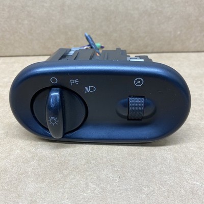 2000-2005 Ford Excursion Headlight Switch OEM