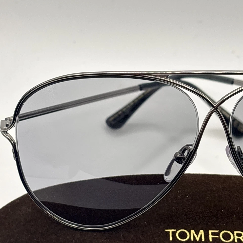 Gafas de sol Tom Ford FT0488 P 14C titanio luz rutenio humo espejo 59 mm para hombre Foto 3 de 4