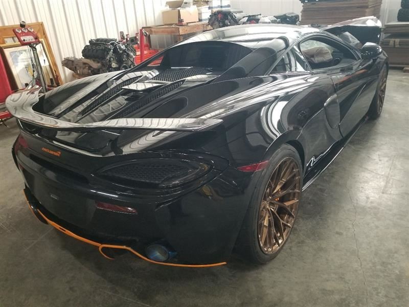 McLaren 570S 2017 Dome light
