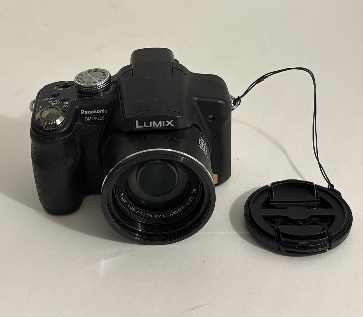 Panasonic LUMIX DMC-FZ28 10.1MP Digital Camera Black UNTESTED No