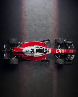 Ferrari F1カー 1/10スケール 1/10 Scale Scuderia Ferrari 2026 F1 SF26 RC Car Clear Vinyl