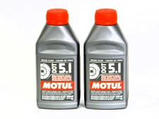 Motul DOT 5.1 - 1 Liter AM - Long Life Fully Synthetic Brake Fluid (2 x 0.5L)