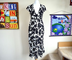 hobbs black floral dress