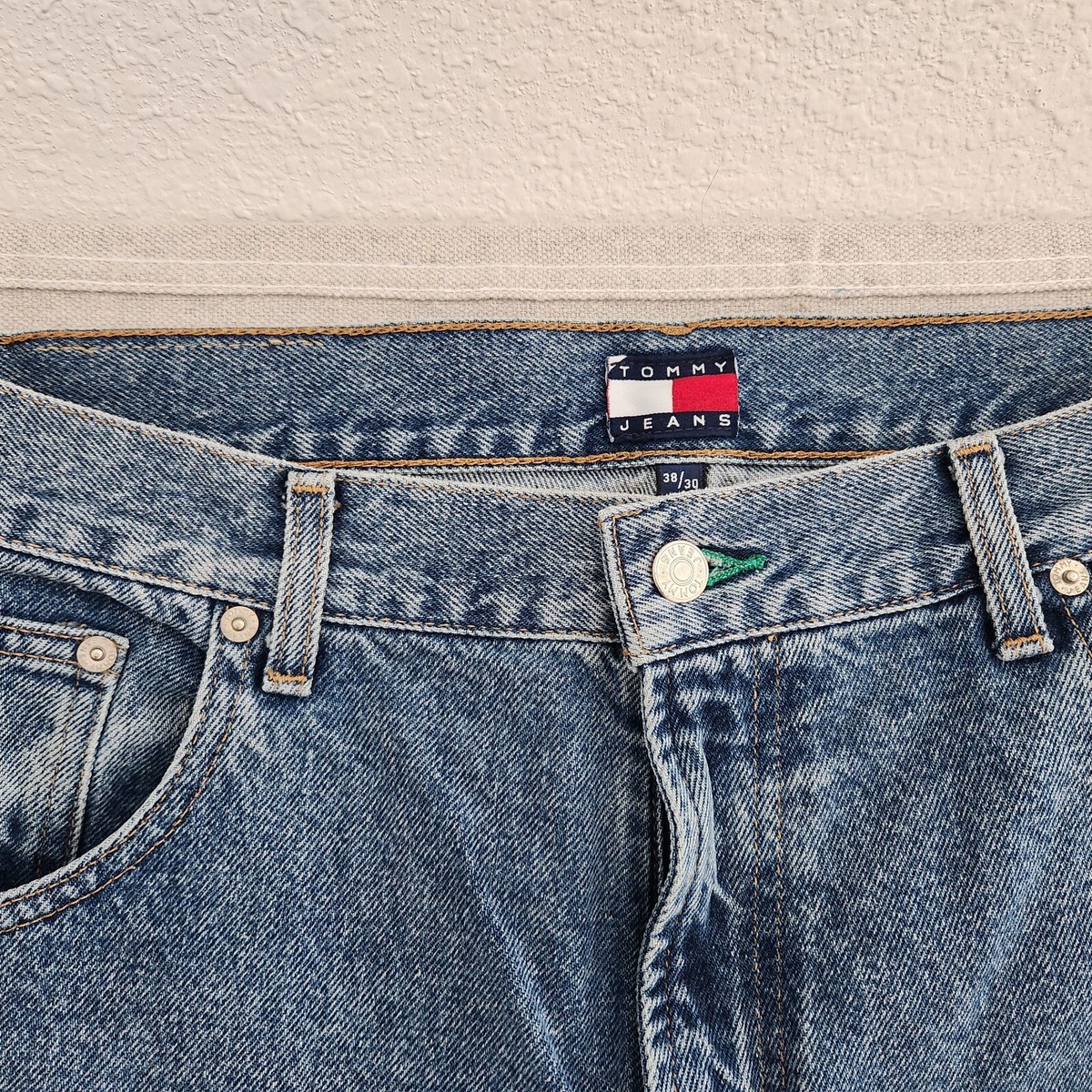Vintage Tommy Jeans Mens 38x30 Blue Baggy Tapered Leg Denim
