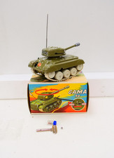 Gama 98 Panzer mit Uhrwerk Lot:8235