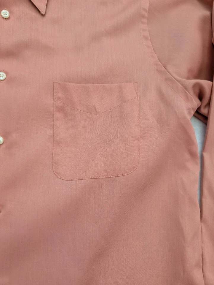 Camisa social masculina Geoffrey Beene tamanho L 16 x 34/35 rosa salmão manga longa - Imagem 4 de 4