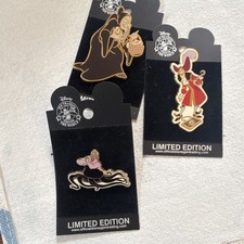 Disney Limited Edition Villains Pin Set Ursula Captain Hook Evil Queen 2003