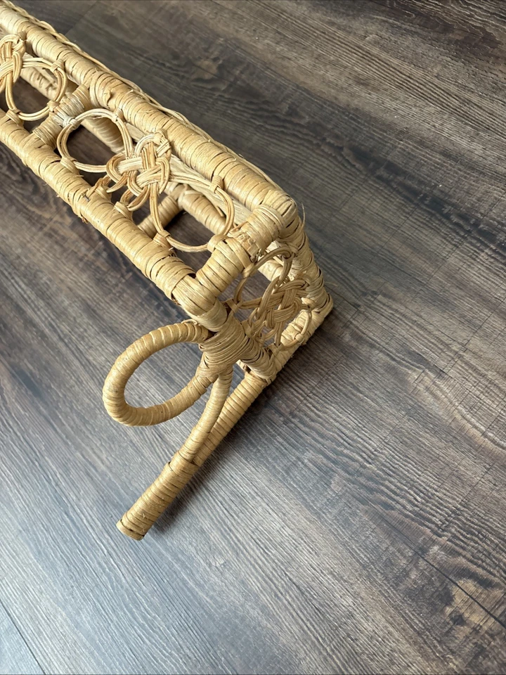 Estante vintage de mediados de siglo mcm mimbre ratán pavo real boho natural Foto 2 de 4