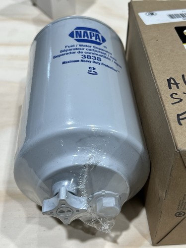 Napa Gold 3838 Fuel Filter Water Separator Blue Bird Ford Peterbilt Case NEW - Picture 3 of 4