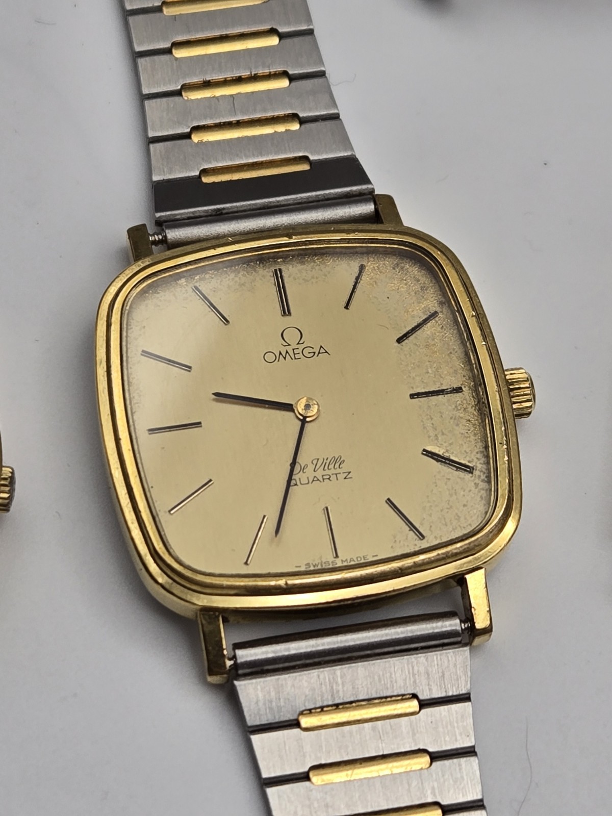 Lot Of 12 Watches Omega Gucci Movado Luminox Swiss Army Parts Resell Estate image 4