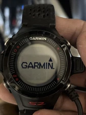 Garmin Approach S2 Golf GPS Watch With Charger