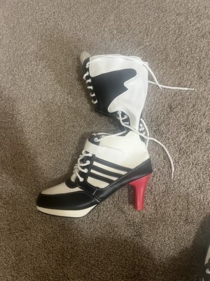 Authentic Harley Quinn suicide squad cosplay costume boots in women s 7.5