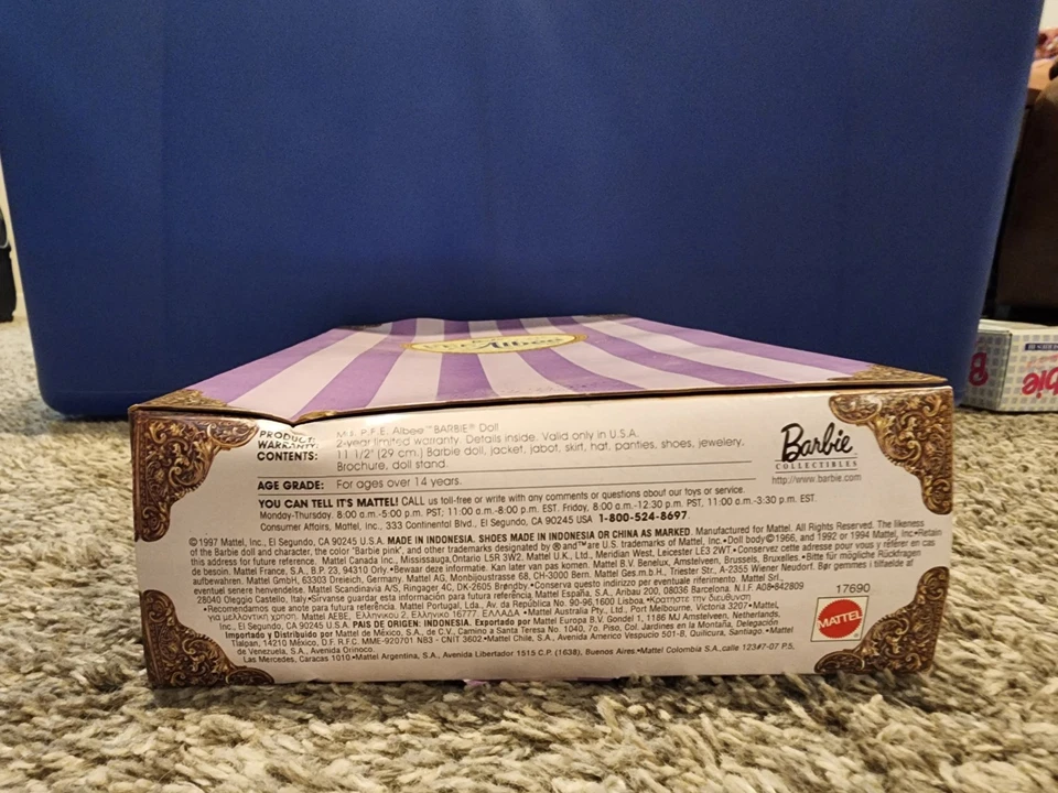 Mrs. P.F.E. Muñeca Barbie Albee 1997 Avon edición especial en caja Foto 4 de 4