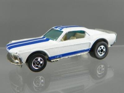 Vintage 1974 Hot Wheels Diecast 1/64 White Blue Stripe Mustang