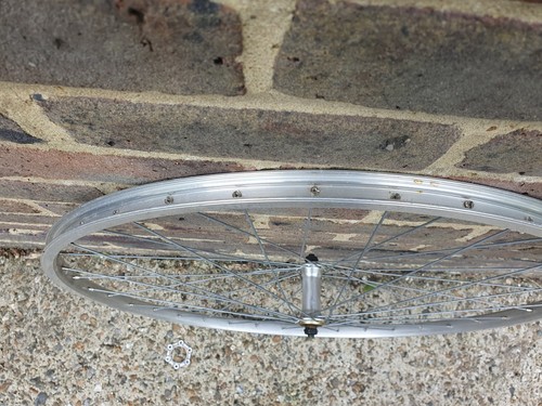 700c Front Wheel. Alloy Rim & Hub. Quick Release. N.O.S. - Picture 2 of 8