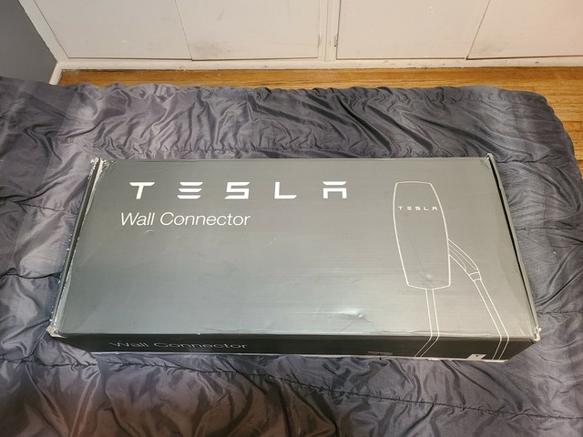 Tesla High Power Wall Charger Connector Gen 2 24ft Matte Black