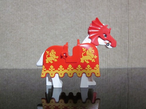 Lego Horse Barding Ruffled Edge Dragons Pattern Red Blue And Red Yellow Armor (b - Picture 2 of 13