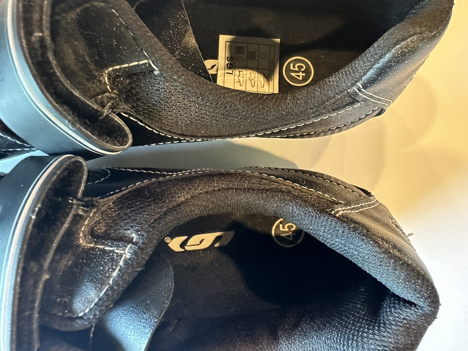 Men's Louis Garneau Cycling Shoes Multilite LGS (Euro 45 ) 11 - 11.5 Road Bike