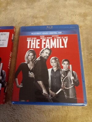 The Family (Blu-ray, Dvd, 2013, 2-Disc Set, Digital Copy) NEW