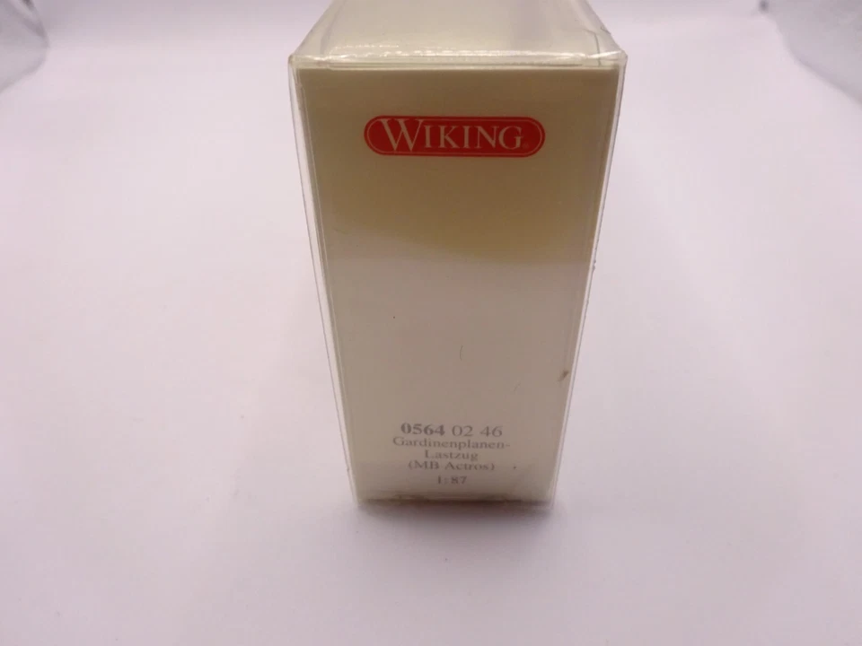 WIKING: MB Actros Gardinenplanen-Lastzug " Ricö " Nr.0564 02 46 (GK16+98) - Immagine 2 di 2