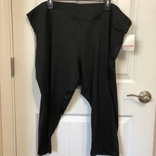 NWT Just My Size Active Size 5X 30W/32W Plus Women Black Capri Workout Leggings