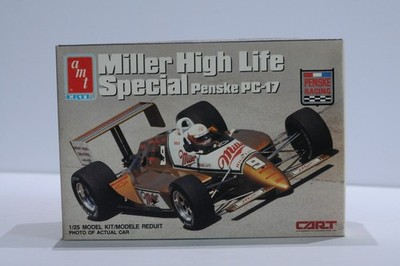 AMT ERTL PENSKE PC-17 MILLER HIGH LIFE SCALE 1:25 PLASTIC MODEL KIT NEW